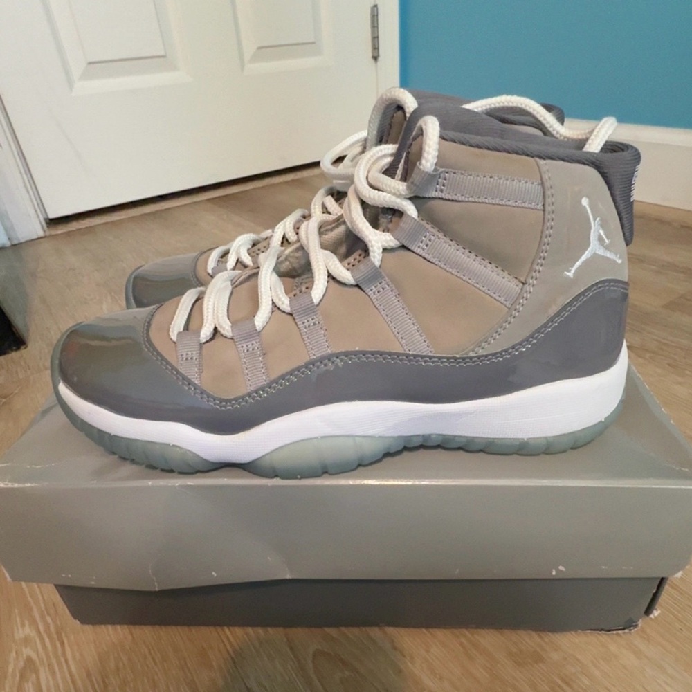 AIR JORDAN 11 RETRO (GS) 6.5Y